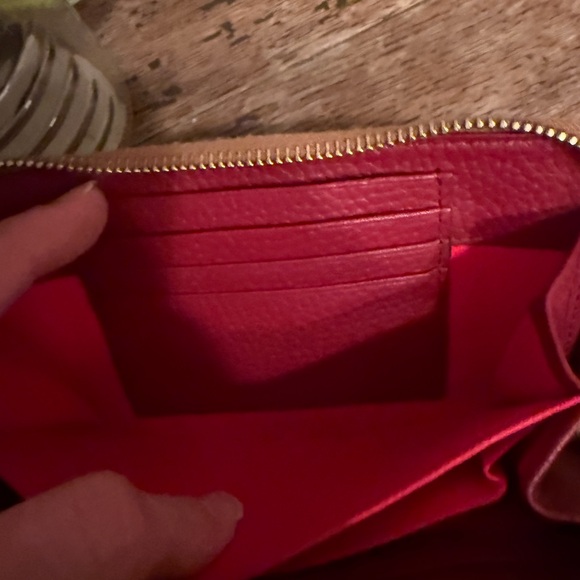 Dooney & Bourke Deep Red Pebble Grain Large Zip Around Brown Accent Leather Pull - Picture 9 of 11